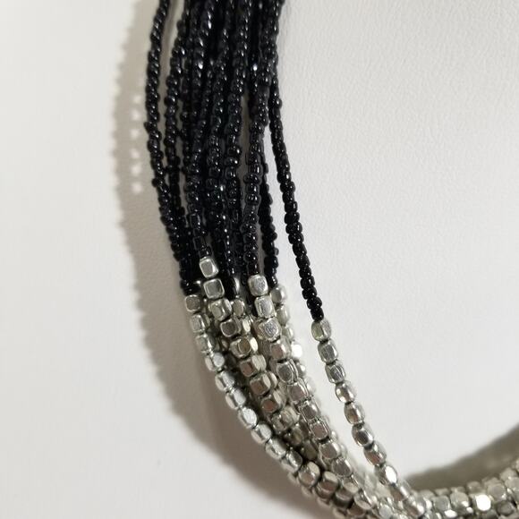 Premier multi layer seed bead necklace 14" w/4" ext.  1.1668 - Picture 8 of 8